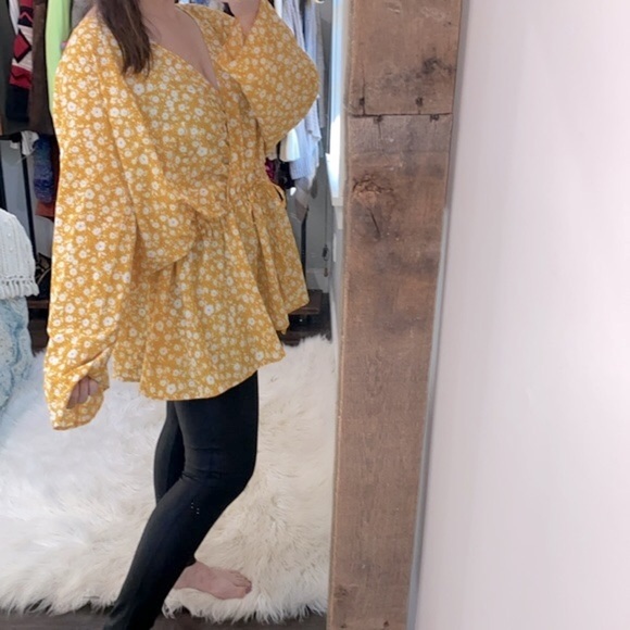 Asos yellow floral top size 22 - Picture 4 of 8